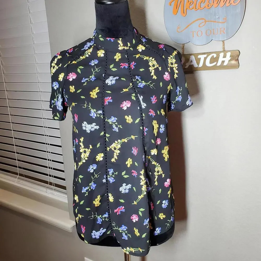 Sienna Sky Black Floral Short Sleeve Blouse Women's Size XS NWOT - Picture 5 of 16